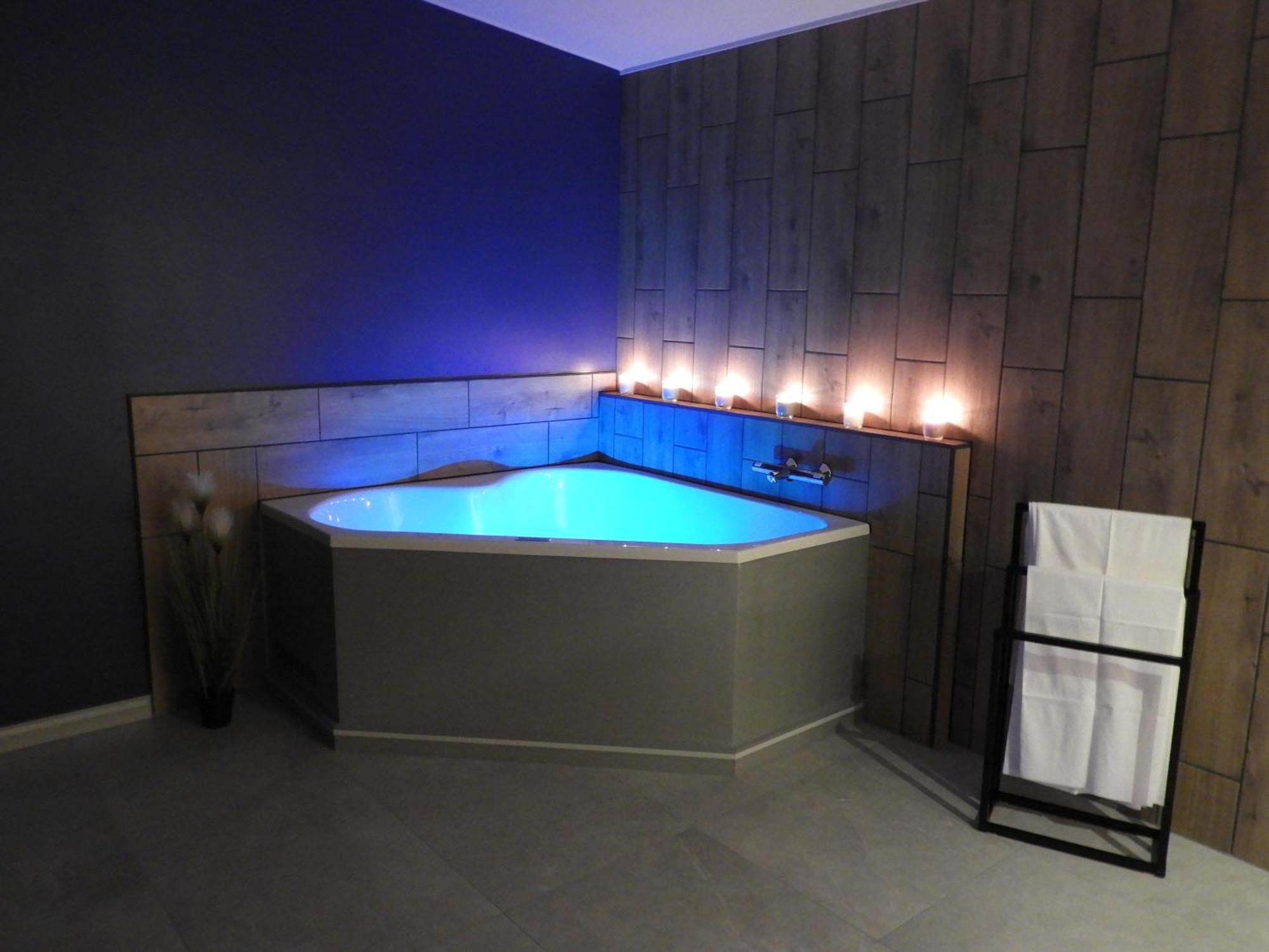Hors Du Temps Hotel ลิบรามองต์ ภายนอก รูปภาพ